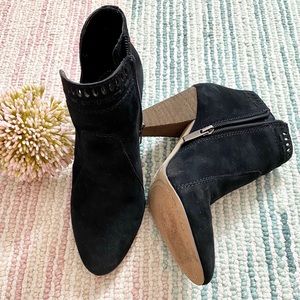 Vince Camuto Black Suede Reeista Booties
